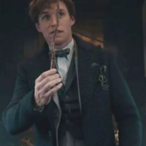 Actor Newt Scamander Wearing Navy Blue Coat In Movie The Secrets of Dumbledore 2022