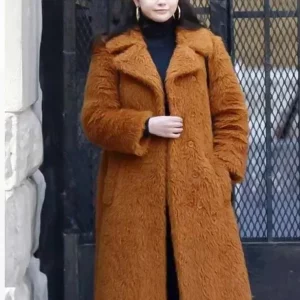 Selena Gomez Wearing Brown Fur Coat In Only Murders in the Building